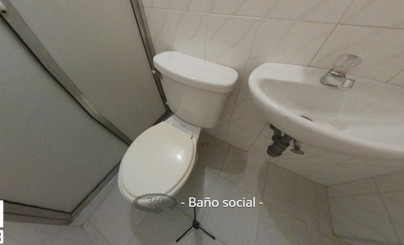 EDF. VELEZ APTO. 102