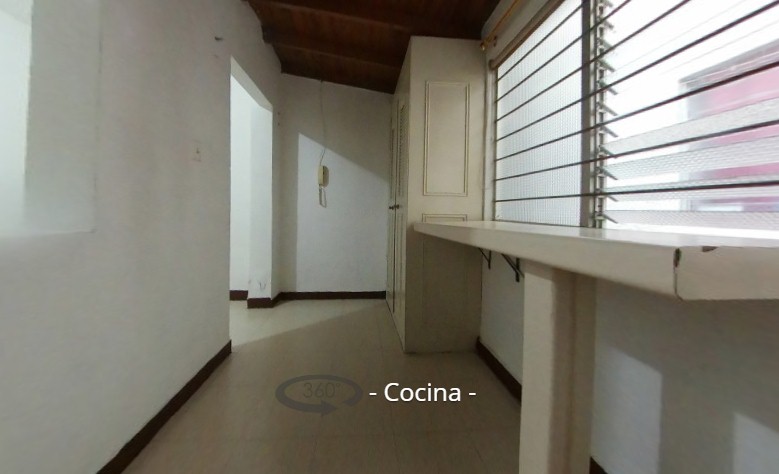 EDF. VELEZ APTO. 102