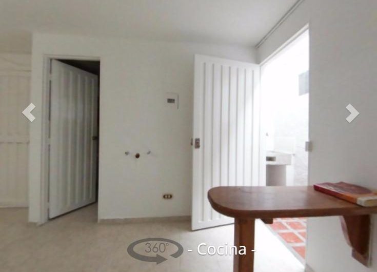 EDF. LAURELES APTO. 203