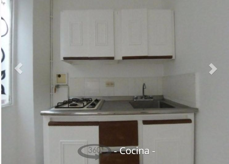 EDF. LAURELES APTO. 203