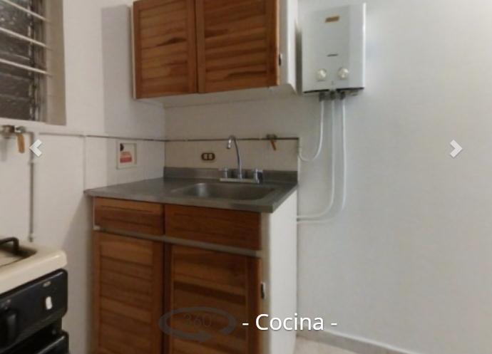 EDF. LAURELES APTO. 102