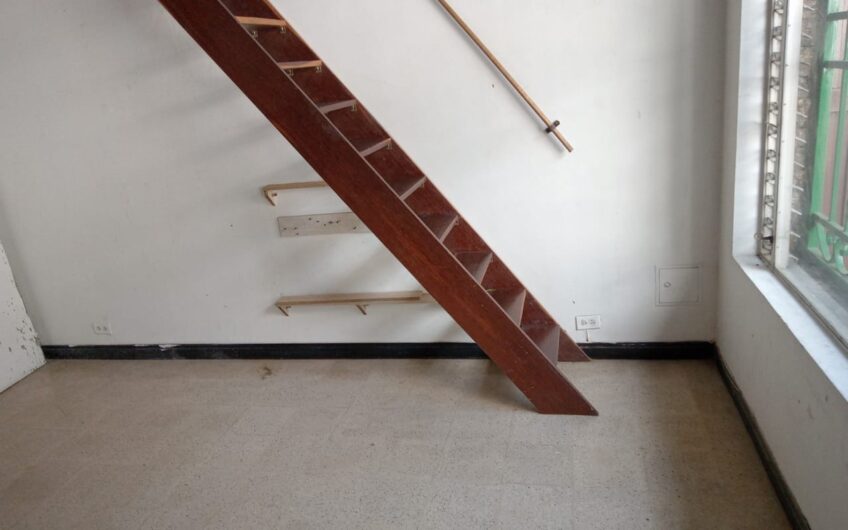 OFC. CASA EXITO $ 1.300.000