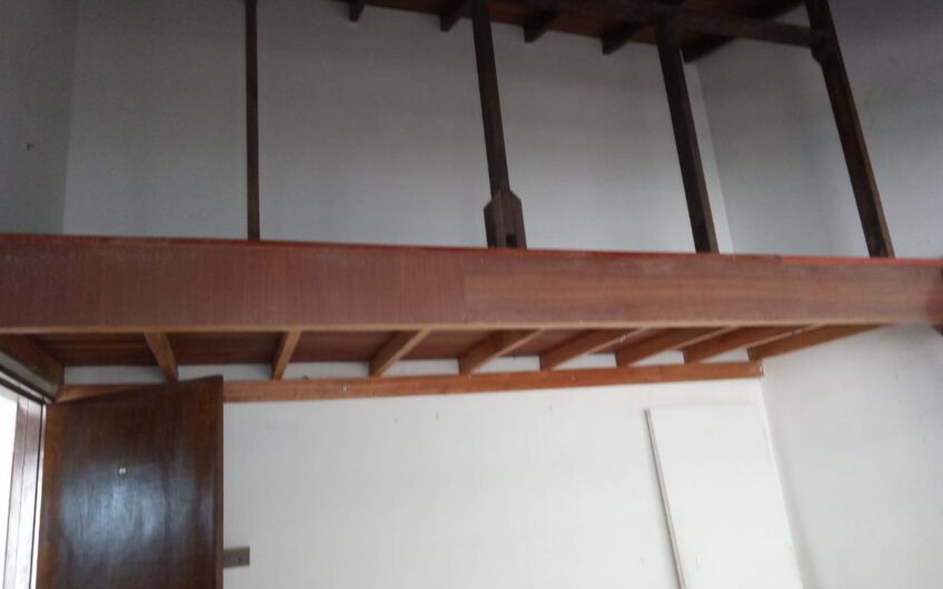 OFC. CASA EXITO $ 1.300.000