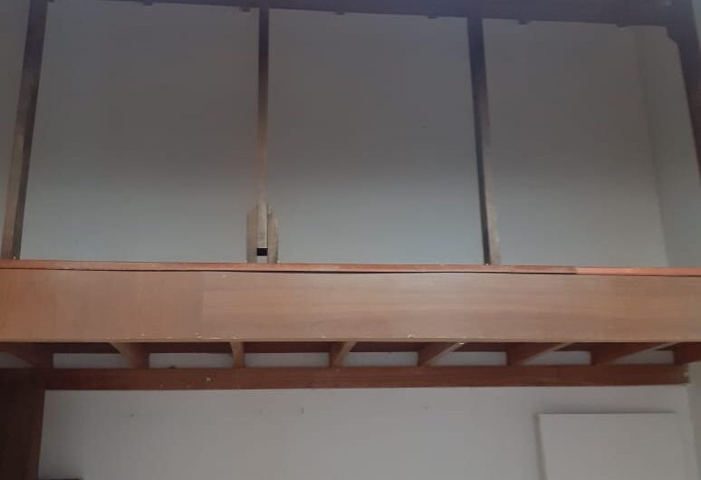 OFC. CASA EXITO $ 1.300.000