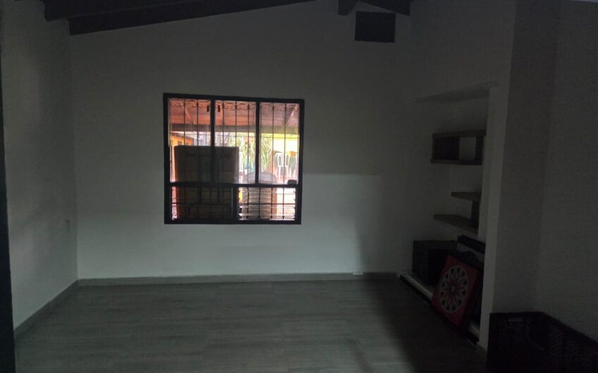 EXITOAIRES LOC.2 $ 7.500.000 Carrera 48 #16-SUR 43