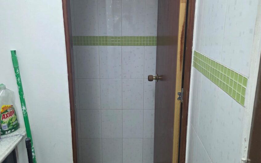 OFC. CASA EXITO $ 1.300.000