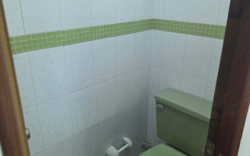 OFC. CASA EXITO $ 1.300.000